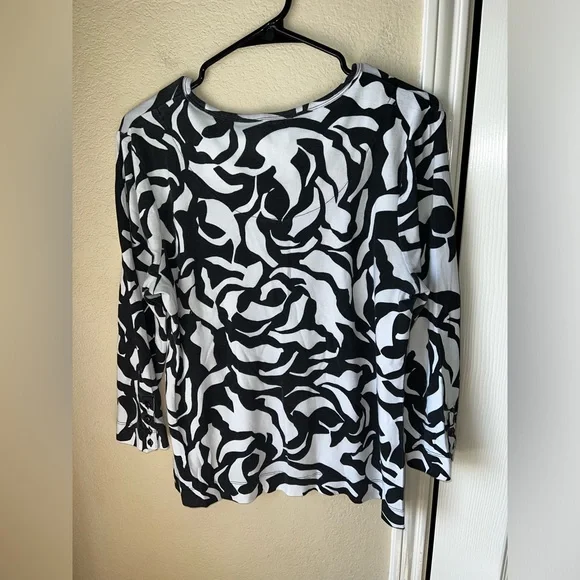 Chicos Long Sleeve Print Top - Picture 3 of 3